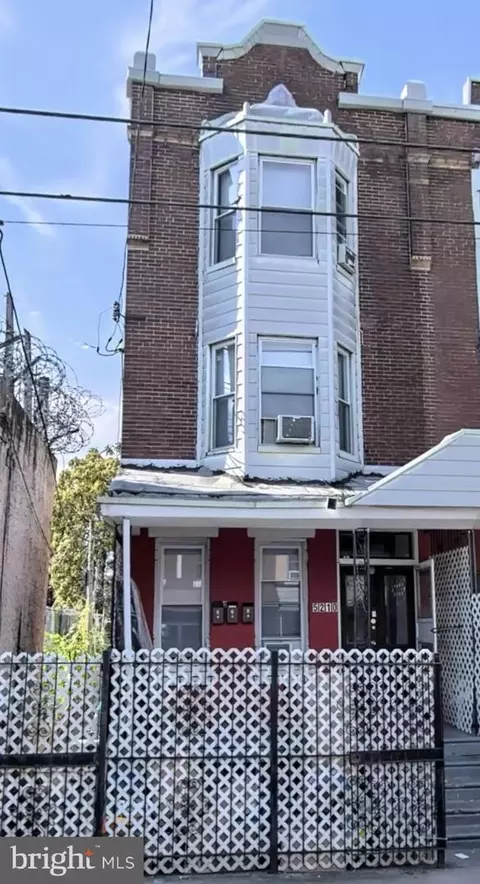 5210 Master St, Philadelphia, PA 19131