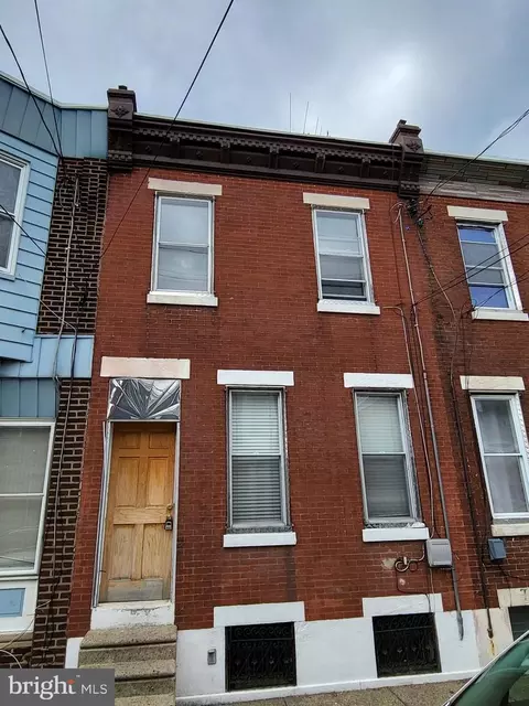 830 E Russell St, Philadelphia, PA 19134