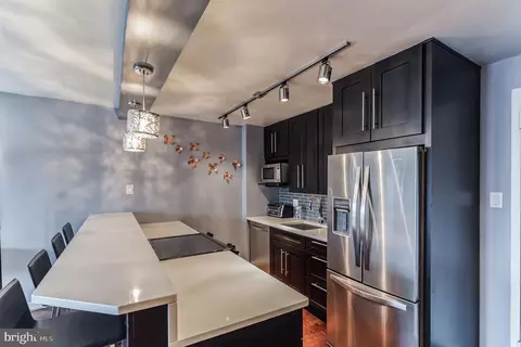 1420 Locust St #11O, Philadelphia, PA 19102