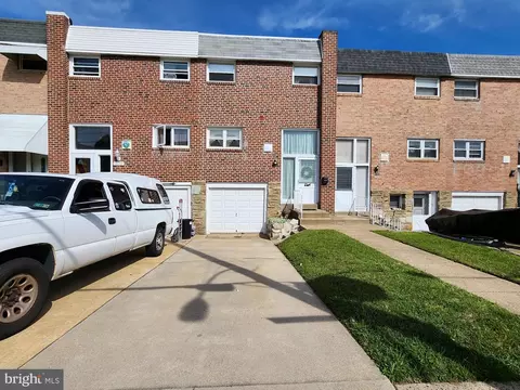3508 W Crown Ave, Philadelphia, PA 19114
