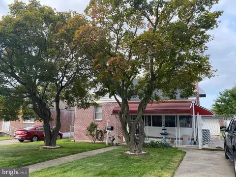 1914 Rhawn St, Philadelphia, PA 19111