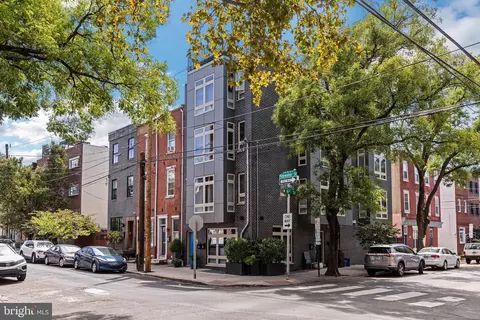 532 Fitzwater St #2, Philadelphia, PA 19147