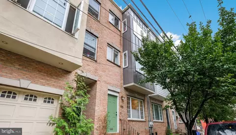 915 S 19th St, Philadelphia, PA 19146