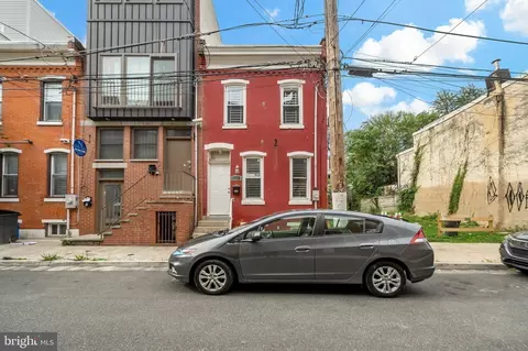 1712 Arlington St, Philadelphia, PA 19121