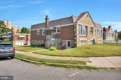 2801 Solly Ave, Philadelphia, PA 19152