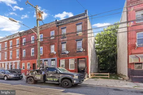 2315 N 17th St, Philadelphia, PA 19132