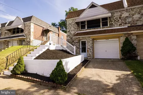 7239 Hill Rd, Philadelphia, PA 19128