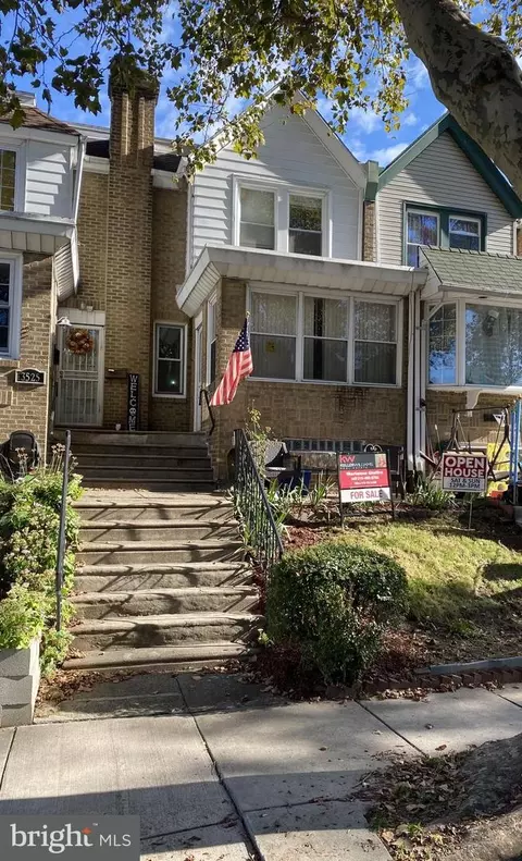 3527 Englewood St, Philadelphia, PA 19149