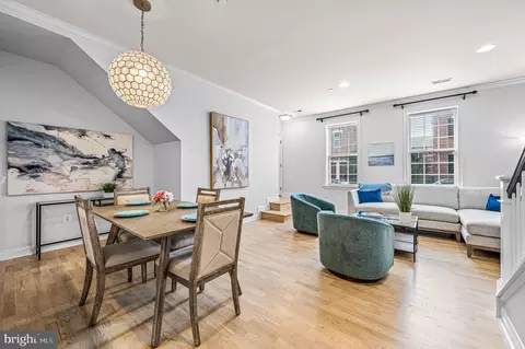 106 Captains Way, Philadelphia, PA 19146