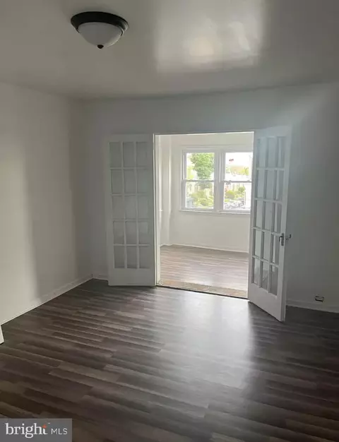 6131 W Jefferson St, Philadelphia, PA 19151