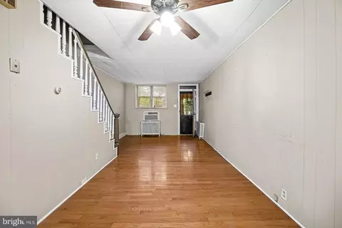 1237 S Marshall St, Philadelphia, PA 19147