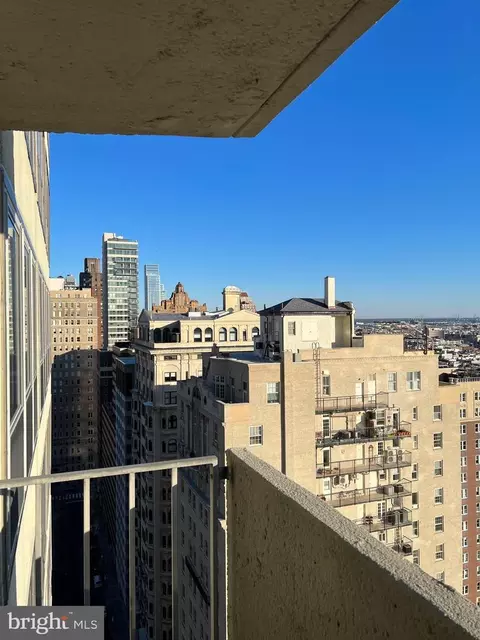 224 W 30 W Rittenhouse Sq #2608, Philadelphia, PA 19103