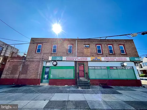 2501 S Hobson St, Philadelphia, PA 19142