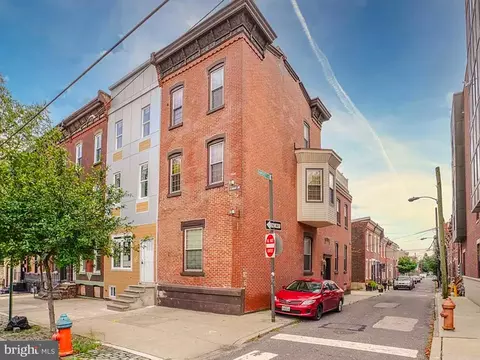 2534 W Girard Ave, Philadelphia, PA 19130