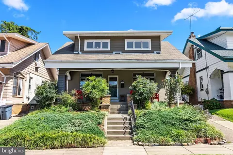 319 Chandler St, Philadelphia, PA 19111