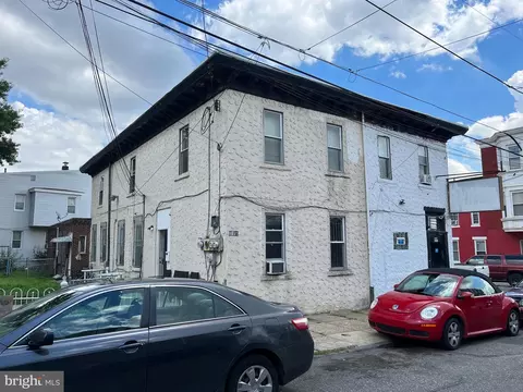 1921 Kinsey St, Philadelphia, PA 19124