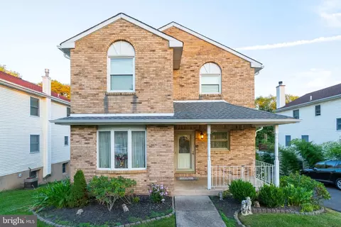 9761 Krewstown Rd, Philadelphia, PA 19115
