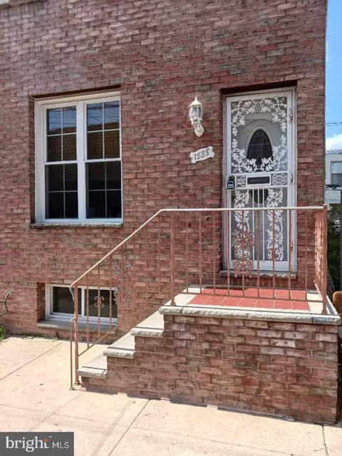 1538 S 29th St, Philadelphia, PA 19146