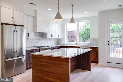 953 N Marshall St, Philadelphia, PA 19123