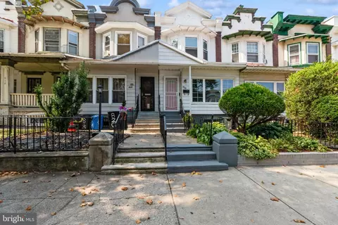818 S 60th St, Philadelphia, PA 19143
