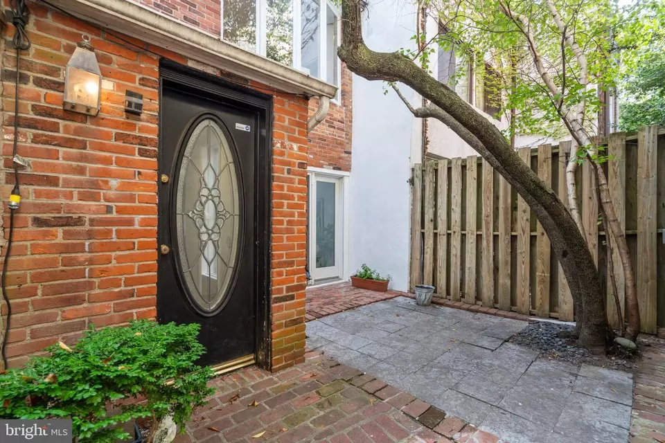  2019 Lombard St, Philadelphia, PA 19146 photo 14