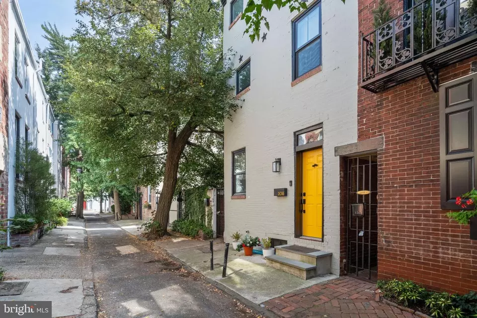  2019 Lombard St, Philadelphia, PA 19146 photo 12