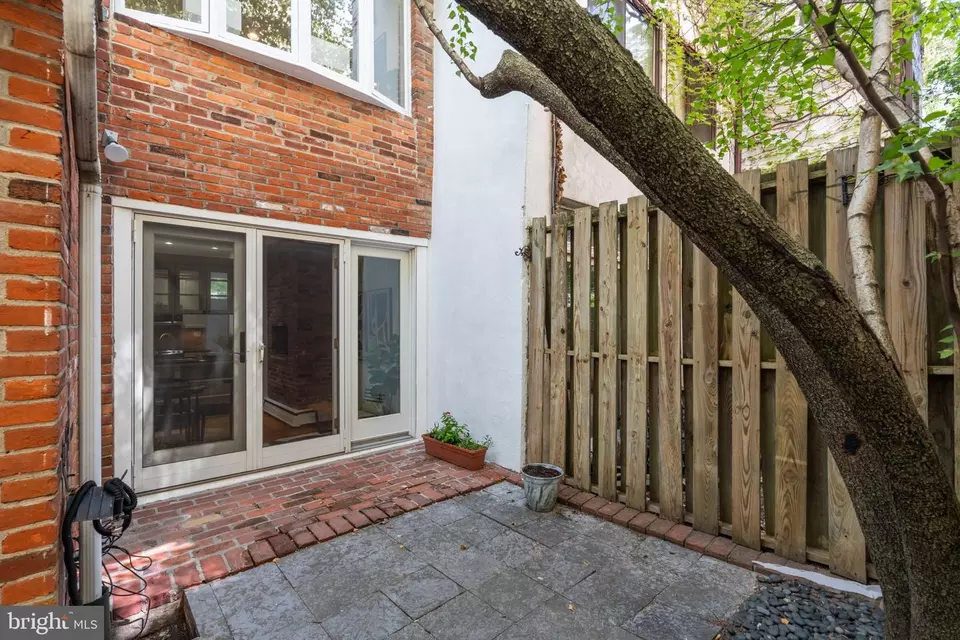  2019 Lombard St, Philadelphia, PA 19146 photo 15