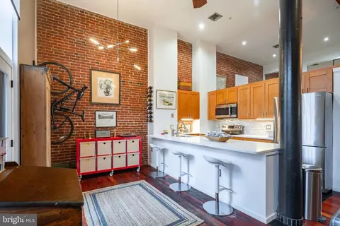 12 S 16 S Letitia St #101, Philadelphia, PA 19106