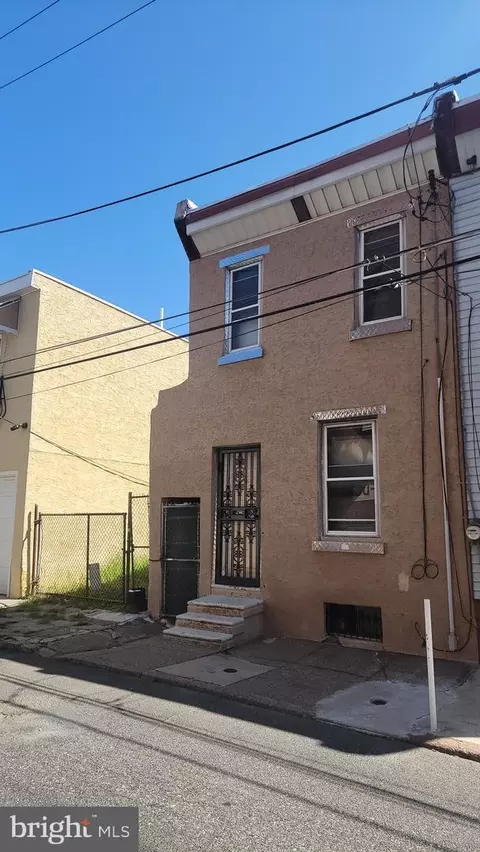 2145 N Philip St, Philadelphia, PA 19122