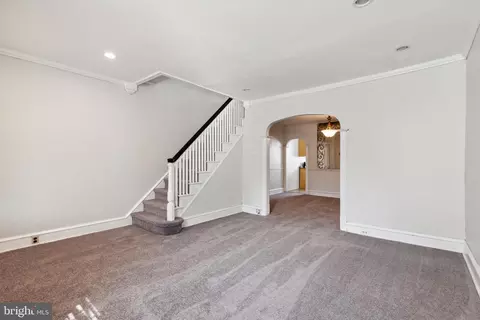 6645 N Bouvier St, Philadelphia, PA 19126