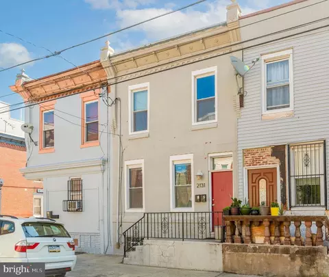 2131 S 5th St, Philadelphia, PA 19148