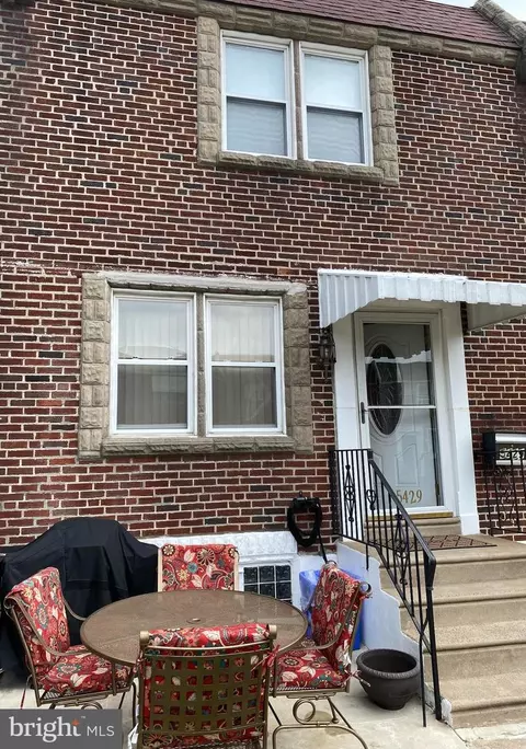 5429 Walker St, Philadelphia, PA 19124