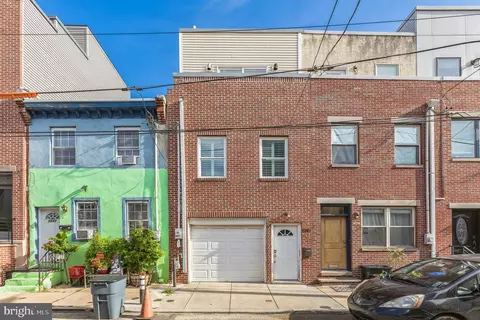 1215 Peters St, Philadelphia, PA 19147