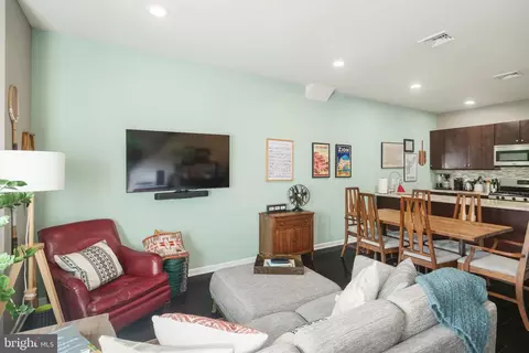 1109 Lemon St #2, Philadelphia, PA 19123