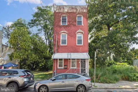 2131 N Woodstock St, Philadelphia, PA 19121