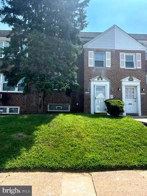7426 Brockton Rd, Philadelphia, PA 19151