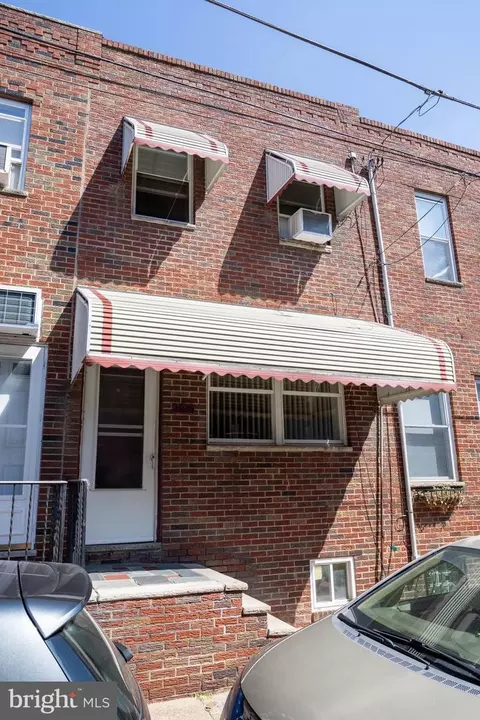 Undisclosed, Philadelphia, PA 19148