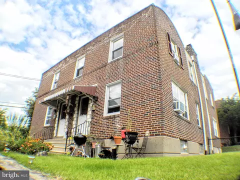 630 W Park Ln, Philadelphia, PA 19144