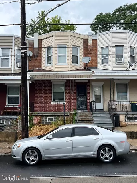 1937 S 60th St, Philadelphia, PA 19142