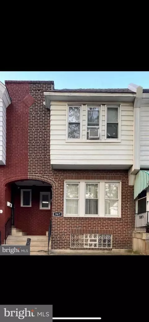 947 Carver St, Philadelphia, PA 19124