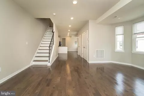 1724 Reed St, Philadelphia, PA 19146
