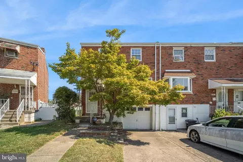 2929 S 66th St, Philadelphia, PA 19142