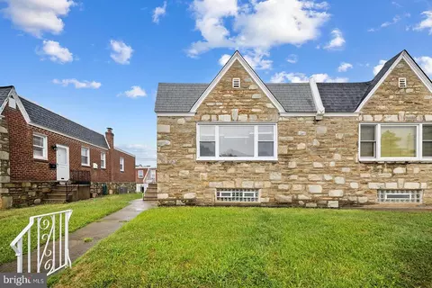 1605 Benson St, Philadelphia, PA 19152