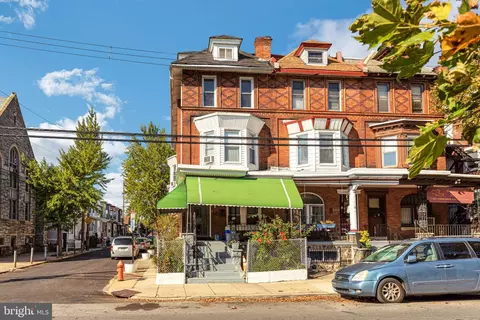 310 S 51st St, Philadelphia, PA 19143