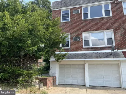 247 Robina Pl, Philadelphia, PA 19116