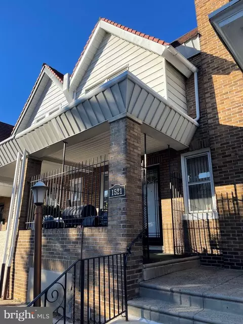 1521 Orland St, Philadelphia, PA 19126