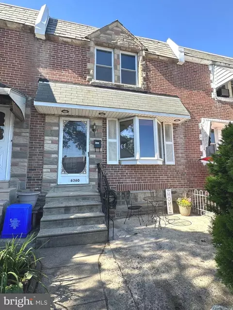 6360 Algard St, Philadelphia, PA 19135