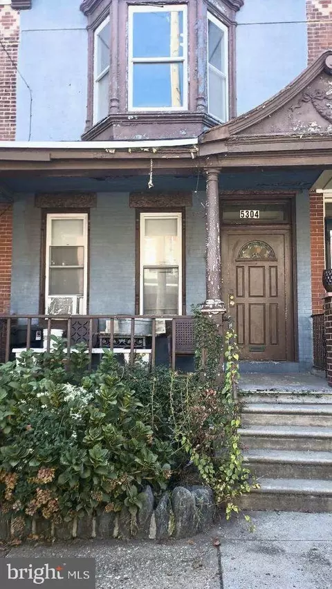 5304 Master St, Philadelphia, PA 19131