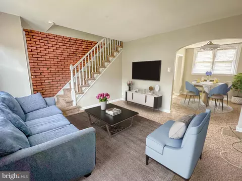 3942 Claridge St, Philadelphia, PA 19124