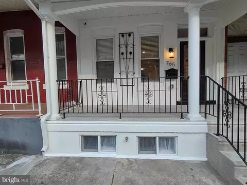 765 N 44th St, Philadelphia, PA 19104